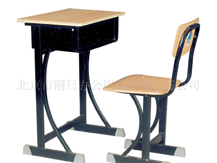 C型课桌椅