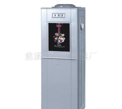 饮水机