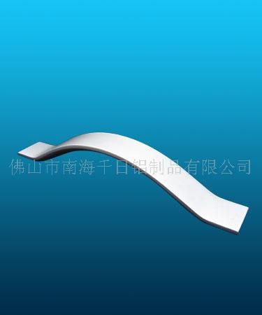 铝拉手