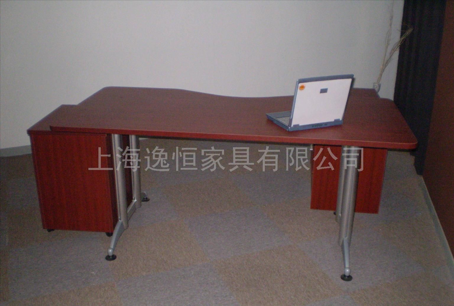 行政办公桌,班台,大班桌,老板桌