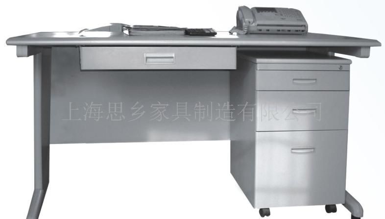 办公家具，钢制写字台