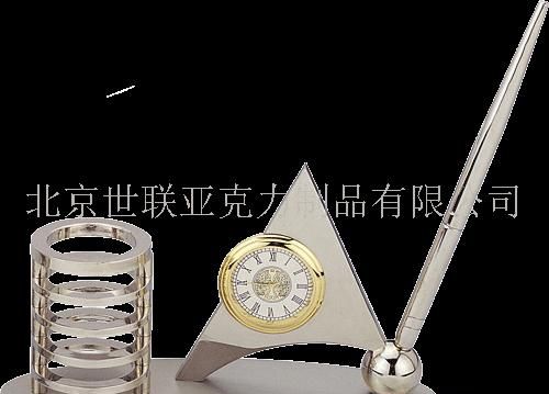 亚克力工艺品，相框，水晶，授权牌,钟表