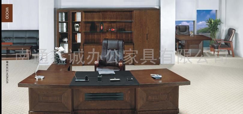 豪华班台