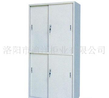 上下铁移门柜